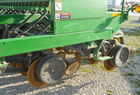 2002 John Deere 1560
