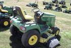 2008 John Deere X724