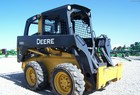 2010 John Deere 318D