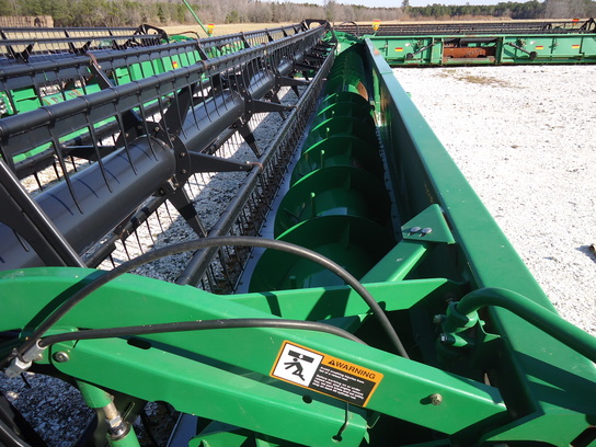 2008 John Deere 635F