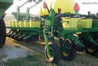 2010 John Deere 1770NT