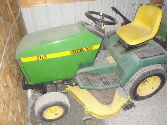 1989 John Deere 265