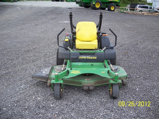 2005 John Deere 757
