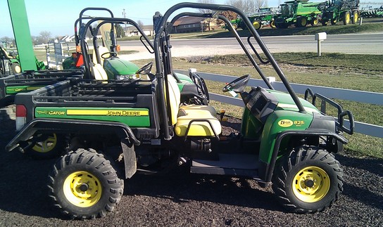 2011 John Deere XUV 825i