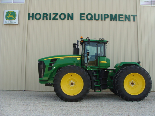 2011 John Deere 9330