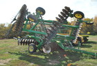 2007 John Deere 637