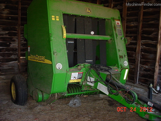 2004 John Deere 447