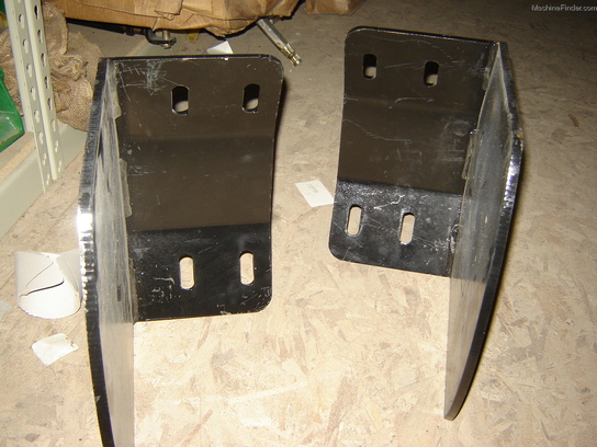  John Deere 5WS346765 END PLATE KIT