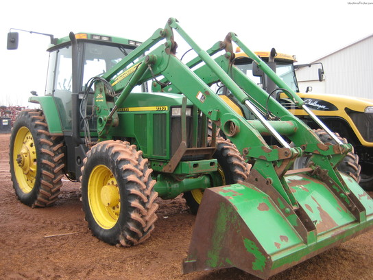 2000 John Deere 7710