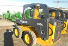 2011 John Deere 318D