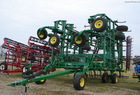 2011 John Deere 2210