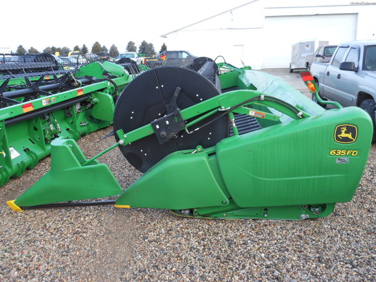 2012 John Deere 635FD