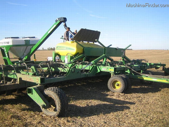 2006 John Deere 1990