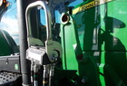 2011 John Deere 7230R