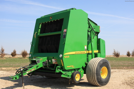 2007 John Deere 568