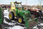 2004 John Deere 790