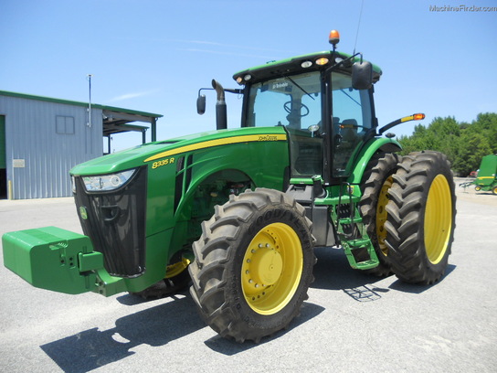 2011 John Deere 8335R