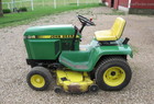 1986 John Deere 318