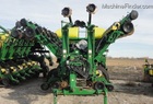 2010 John Deere 1790