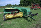 1998 John Deere 338