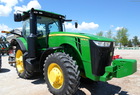 2011 John Deere 8235R