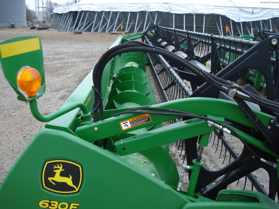 2010 John Deere 630F