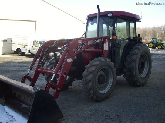 2005 Case JX1070C