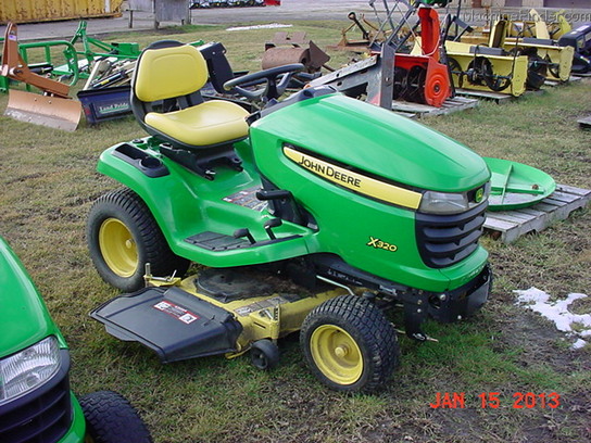2010 John Deere X320