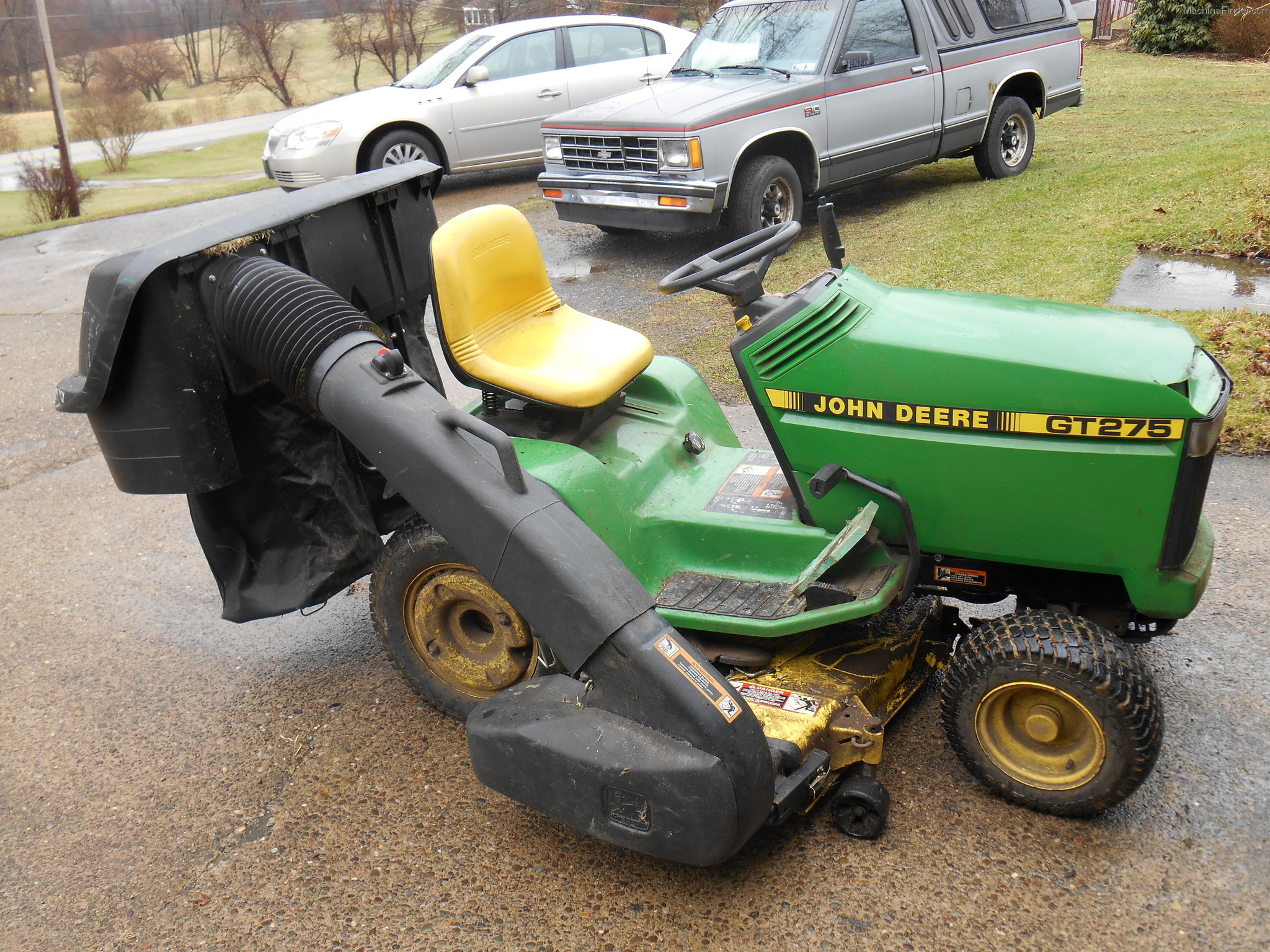 1996 John Deere GT275 Lawn & Garden and Commercial Mowing John Deere