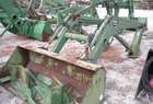  John Deere 148