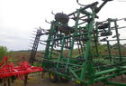 2004 John Deere 2210