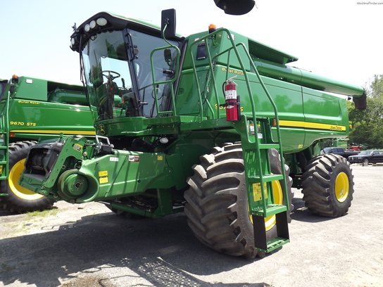 2010 John Deere 9670