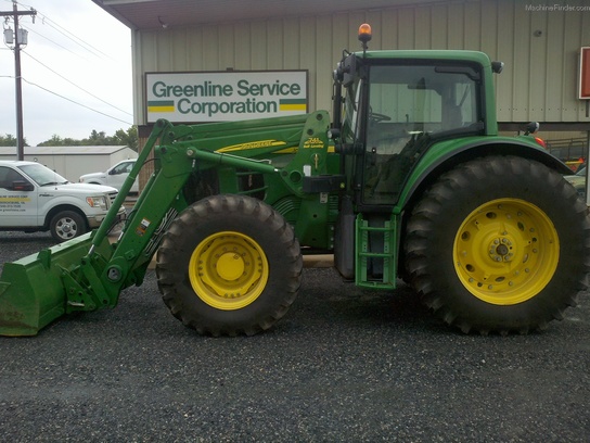 2011 John Deere 7230