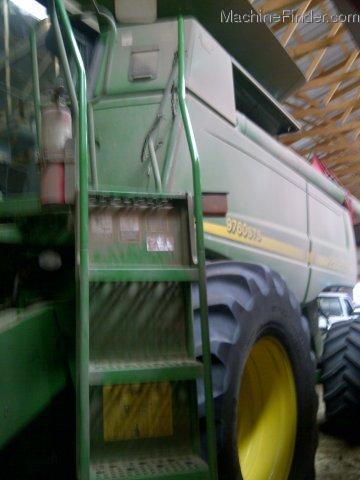 2005 John Deere 9760 STS