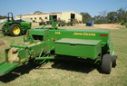 2005 John Deere 348