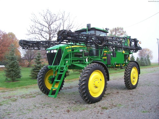 2011 John Deere 4730