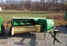 1991 John Deere 338