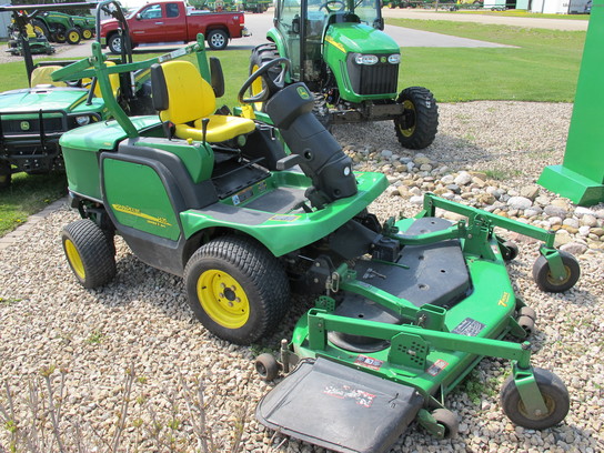 2006 John Deere 1435
