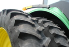 2002 John Deere 8520
