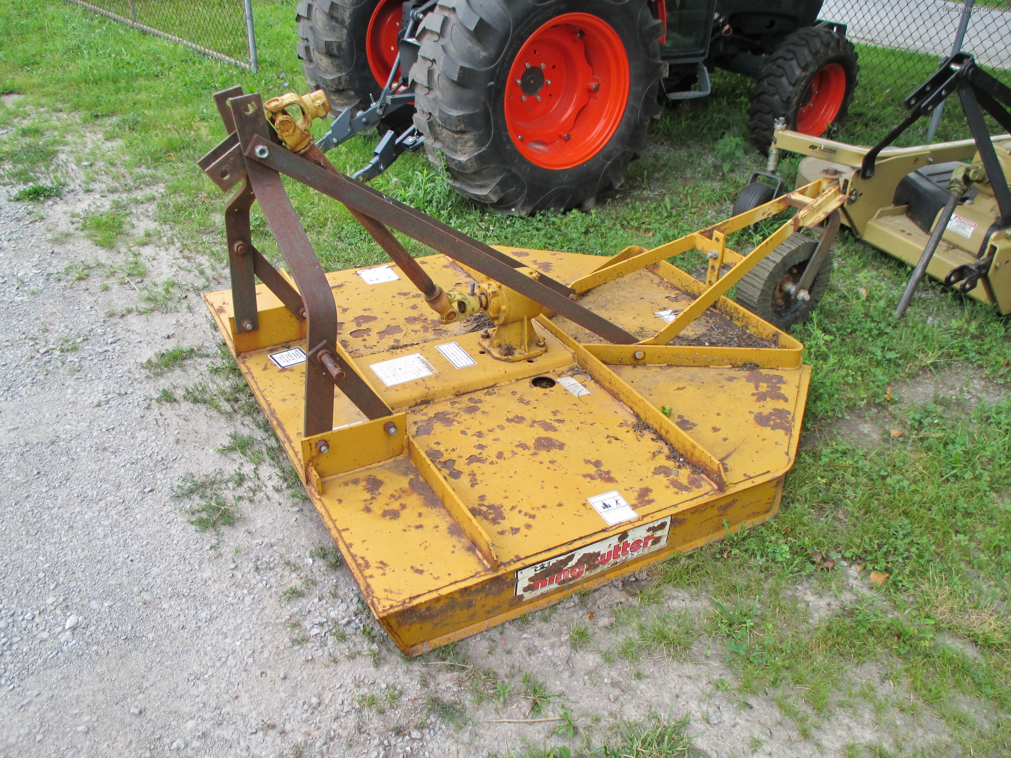 King Kutter L6040 Rotary Cutters, Flail mowers, Shredders John