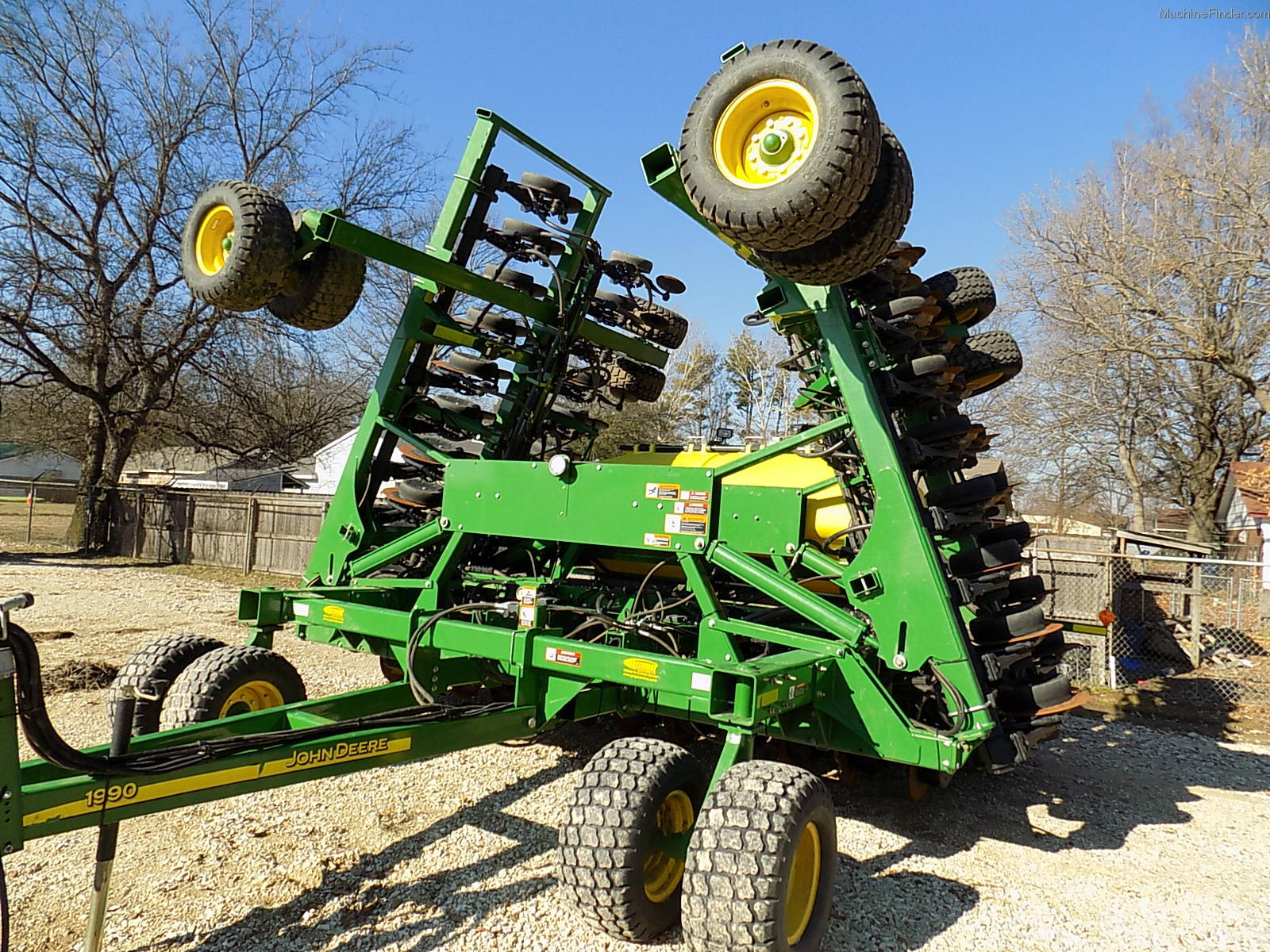 2014 John Deere 1990 CCS Planting & Seeding Air Drills & Seeders John Deere MachineFinder