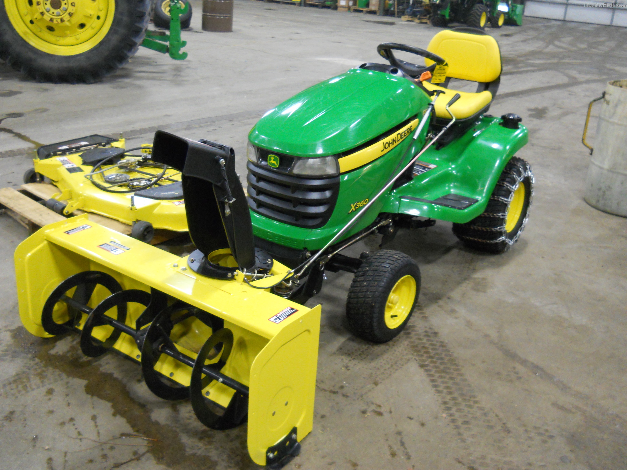 2008 John Deere X360 Lawn & Garden and Commercial Mowing - John Deere