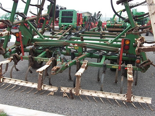  John Deere 960