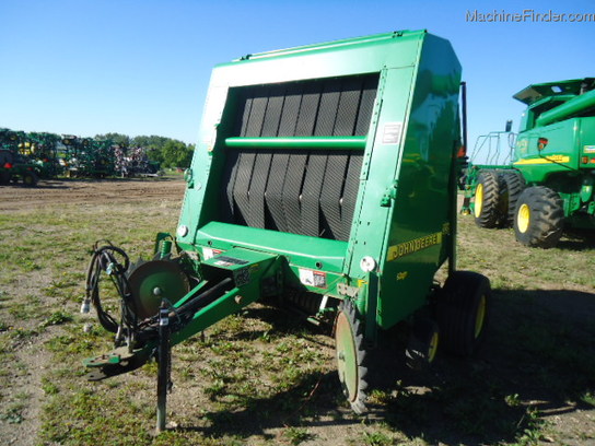 John Deere 567