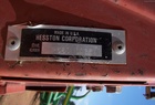 1990 Hesston 560