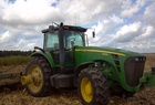 2006 John Deere 8330