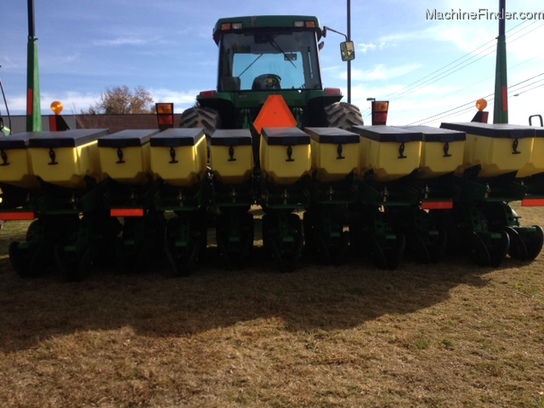 2011 John Deere 1730