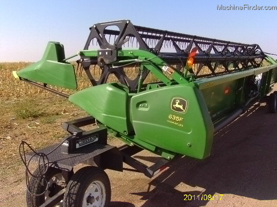 2006 John Deere 635F