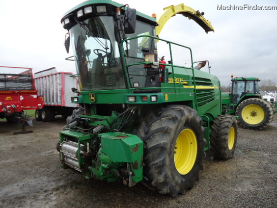 2003 John Deere 7500