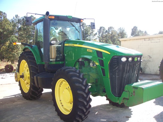 2006 John Deere 8330